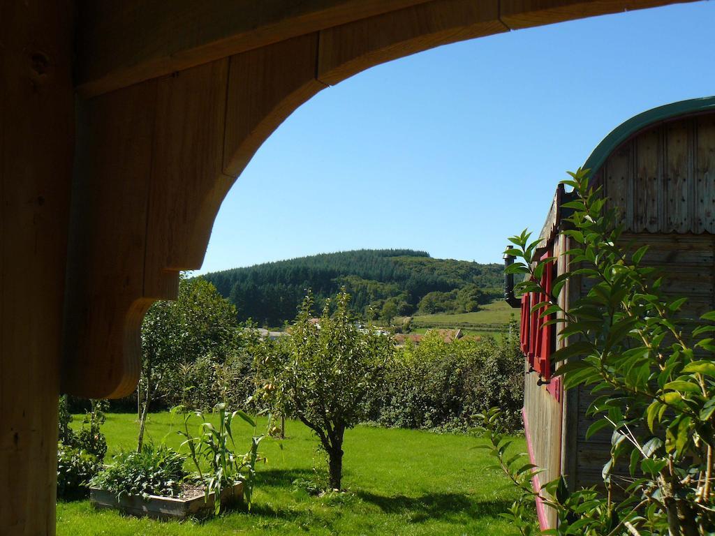 La Roulotte De La Fay Villa Dompierre-les-Ormes Værelse billede